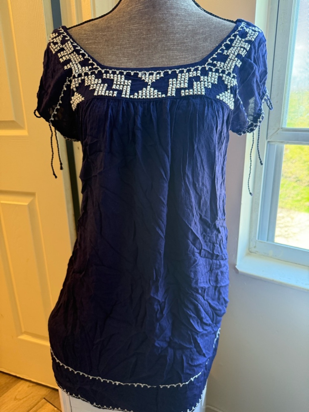 Forever 21 Navy Blue Embroidered Midi Dress
